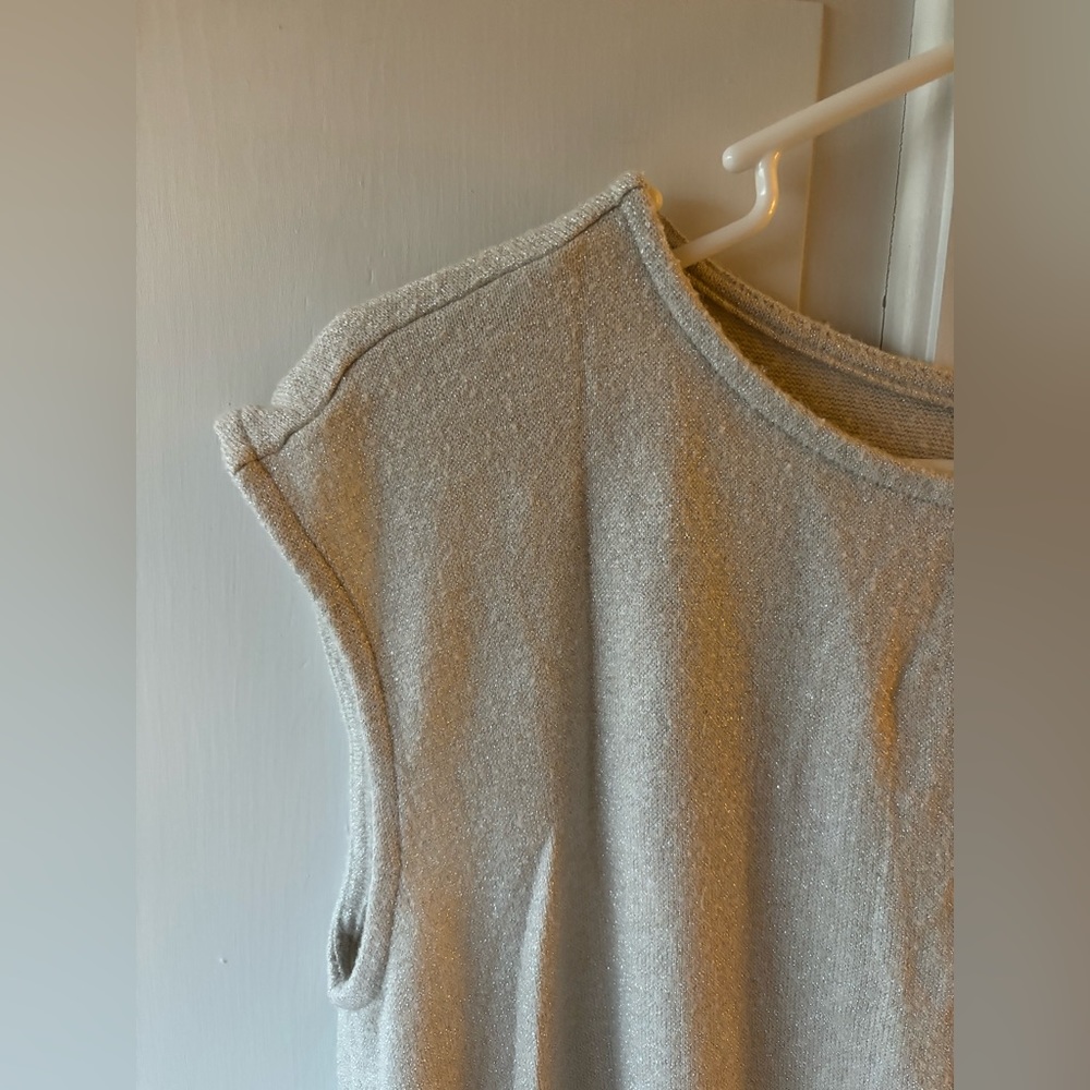 Banana Republic White Shimmery Top - Picture 2 of 4